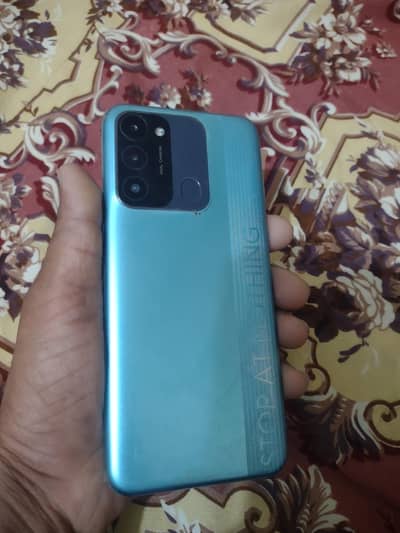 Tecno Spark 8C