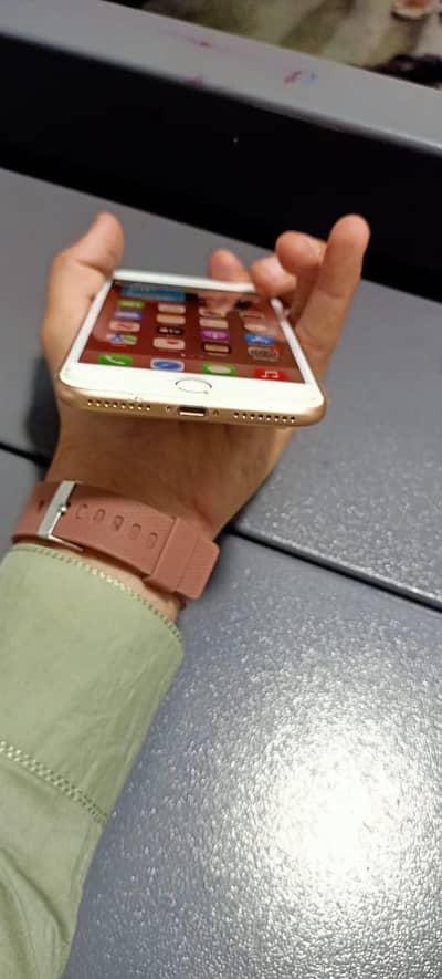 Apple iPhone 8 Plus