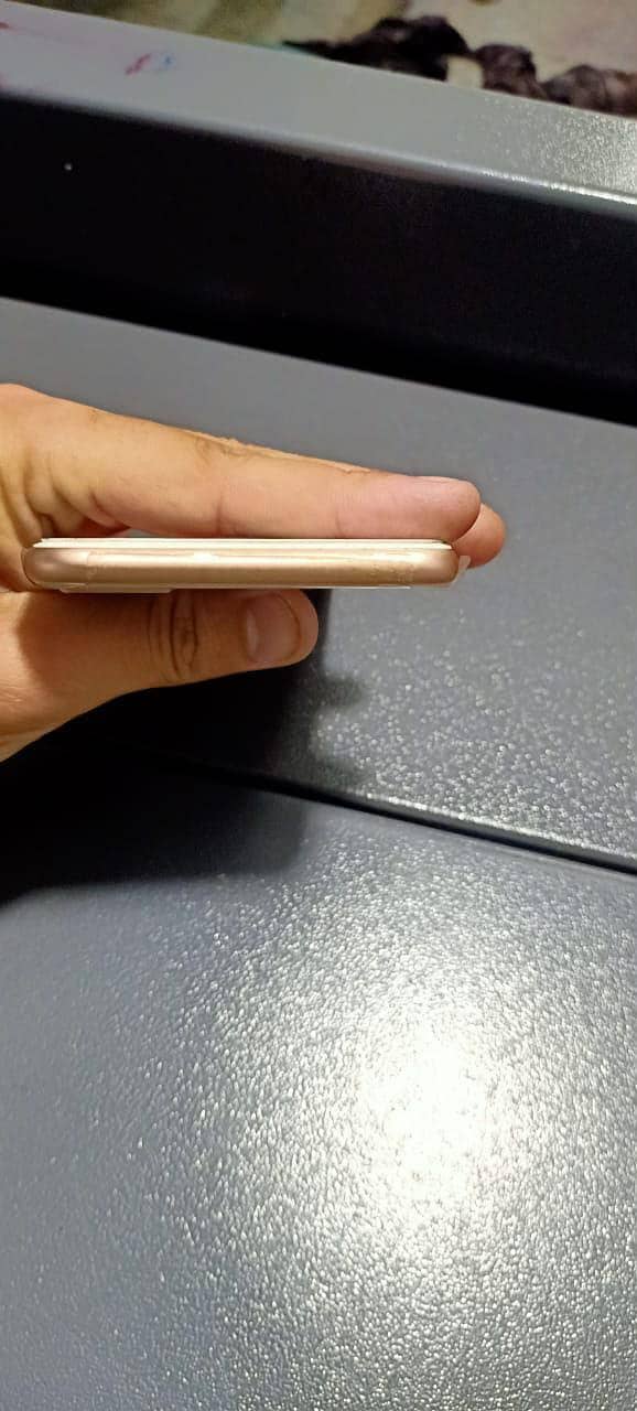 Apple iPhone 8 Plus 2