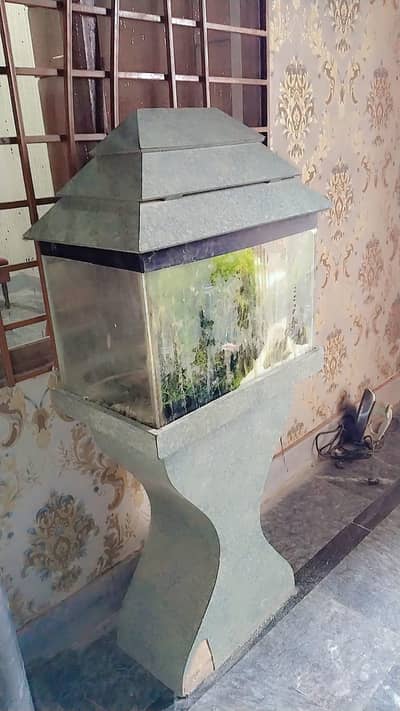 fish aquarium for sale condition 10 10