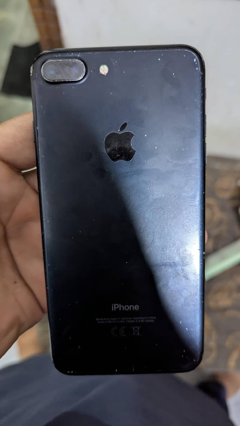 Apple iPhone 7 Plus 2