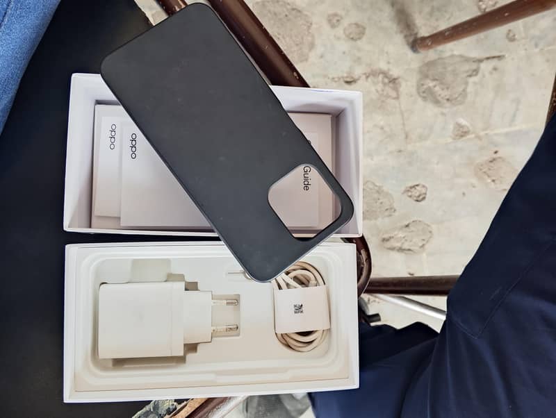 OPPO A6 1