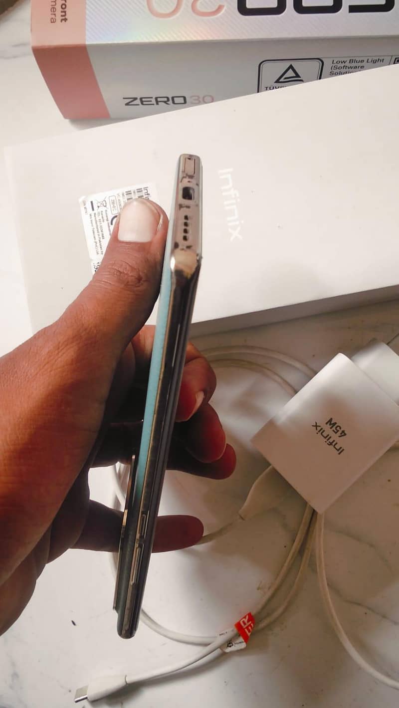 Infinix Zero 30 5