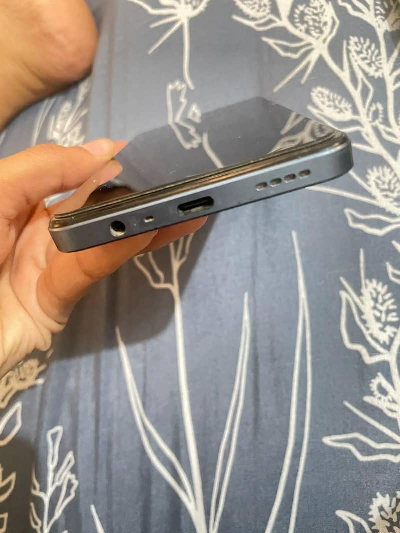 Realme C63 2
