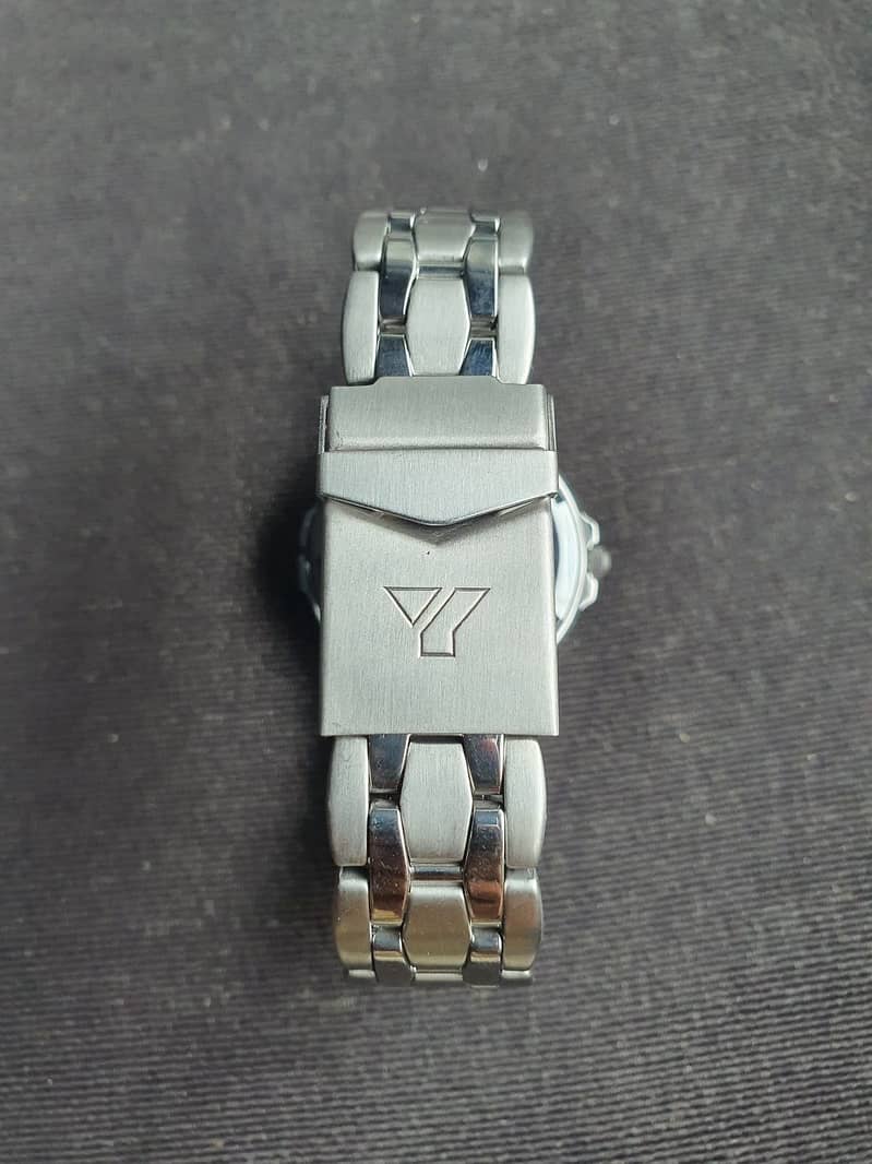 Watch 1