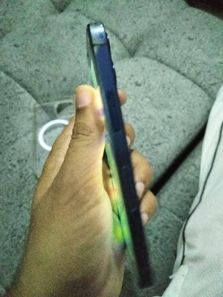 Apple iPhone 12 mini 5