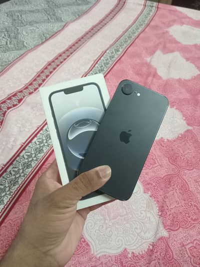 Apple iPhone 16e jv 128gb with box only 2/3 months used PH:03484314729