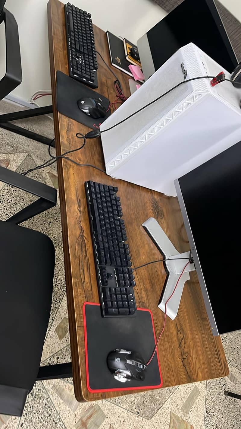 2 persons office table 1