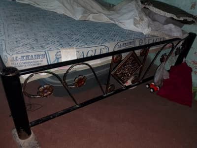 iron bed