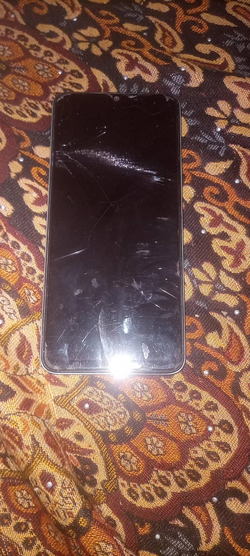 Realme 13 Plus 3