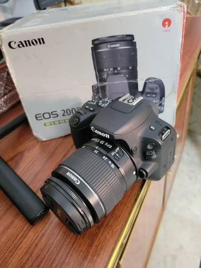 Dslr Canon 200d (10/10+++) (500 shutter only)