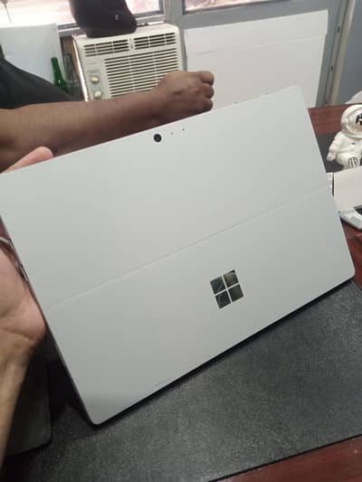 Microsoft Surface Pro 4 6th Generation