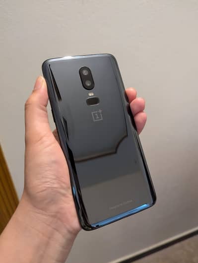 One Plus 6 - 8GB/128
