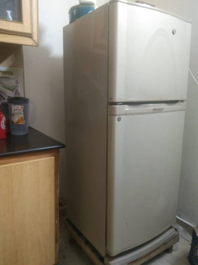 dawlance fridge medium 1