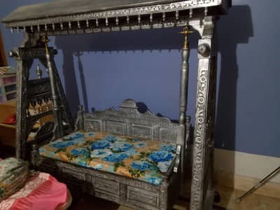 selling jhula