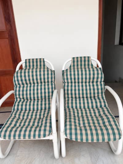 garden chairs