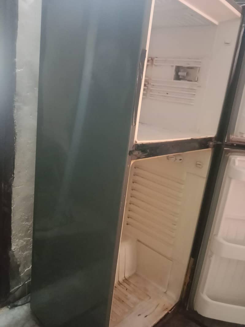 refrigerator 2