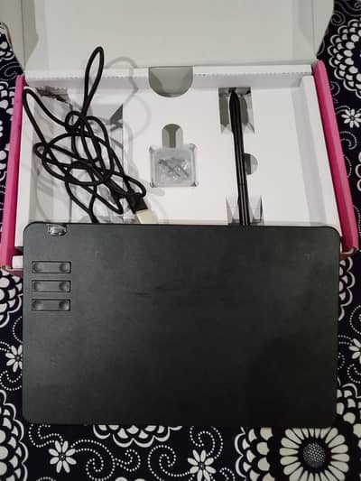 Graphic Tablet 605T
