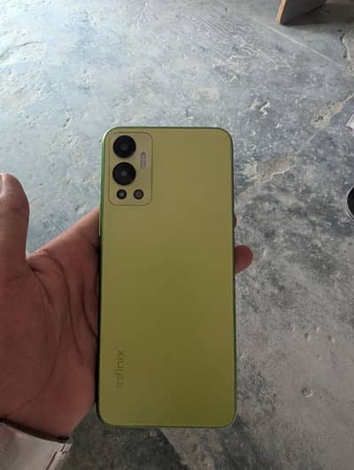 Infinix Hot 12