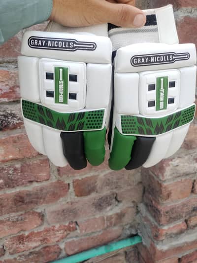 gray nicolls batting gloves