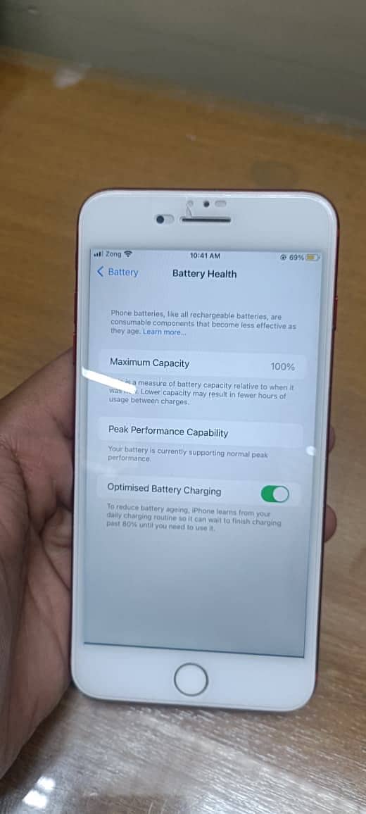 Apple iPhone 7 Plus 4