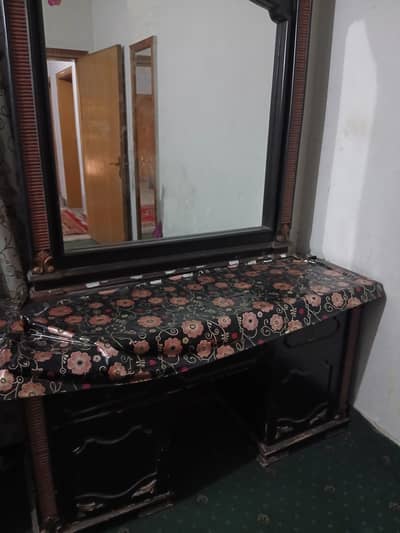 chinioti style double bed set.