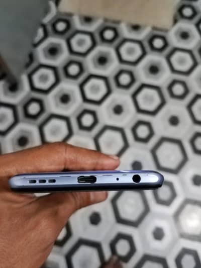 Vivo Y51s