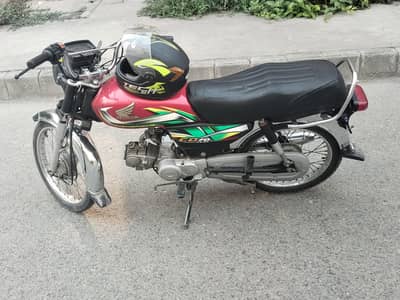 2022 model achi condition hai engine bilkol okay hai