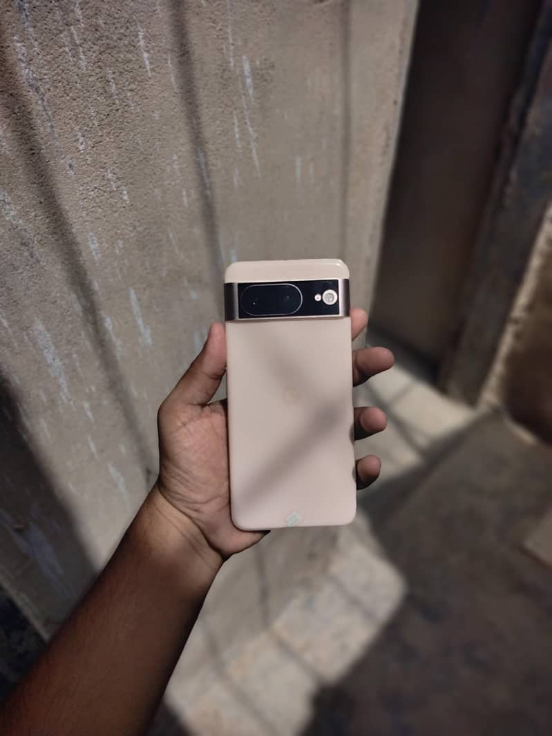 Google Pixel 8 6