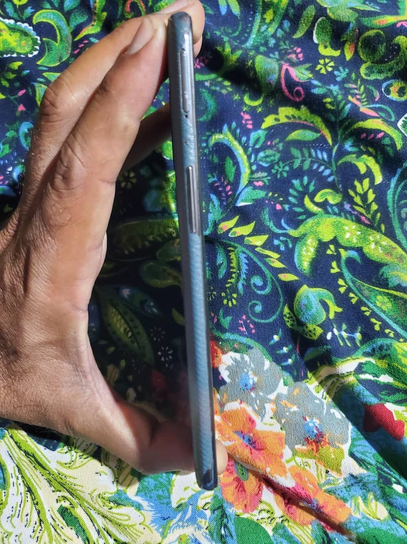 One Plus 7 5