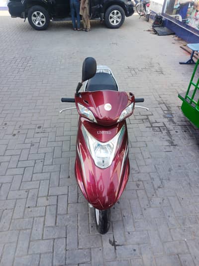 United Scooty 2021 - Documents Clear - 1st Owner - Lahore