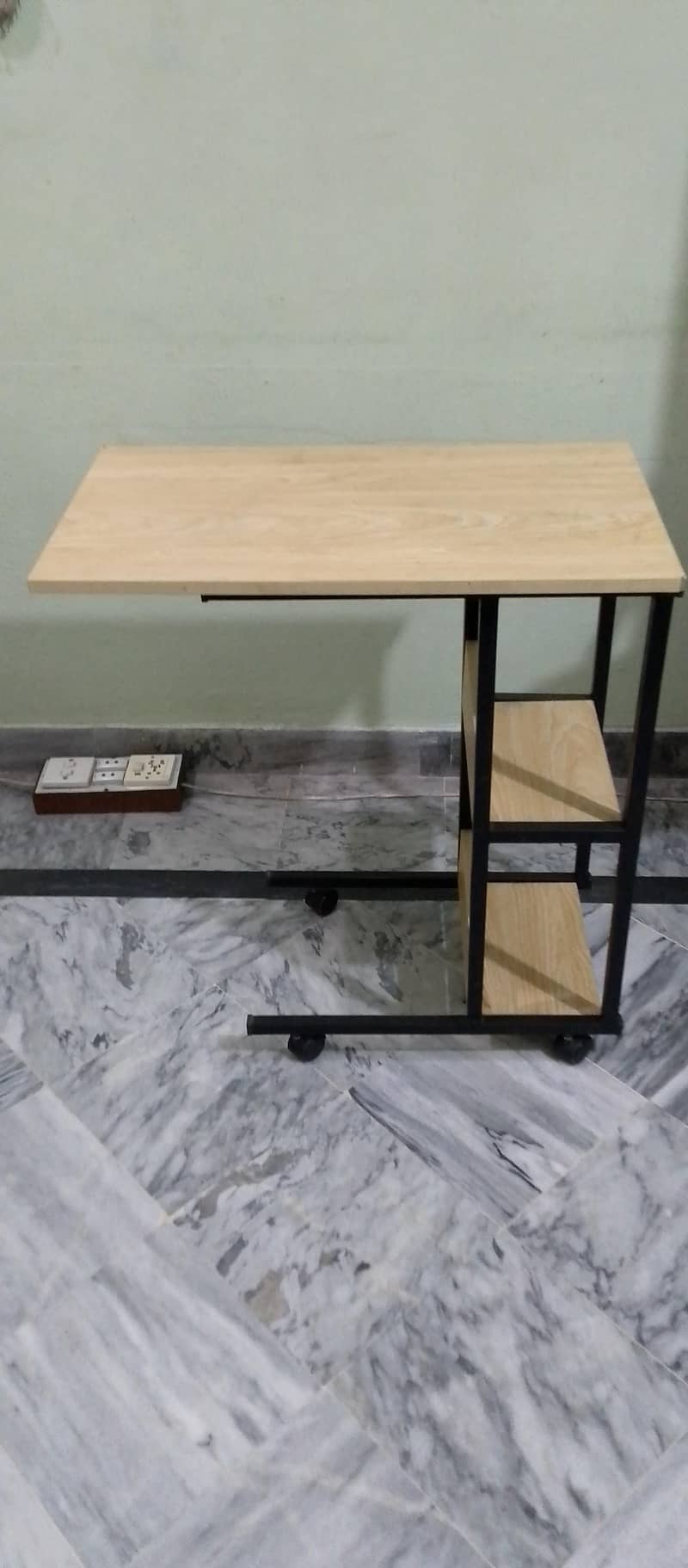 moveable table 0