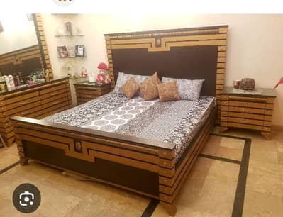 solid red oak king size bed with 2 sides