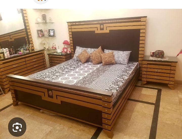solid red oak king size bed with 2 sides 0