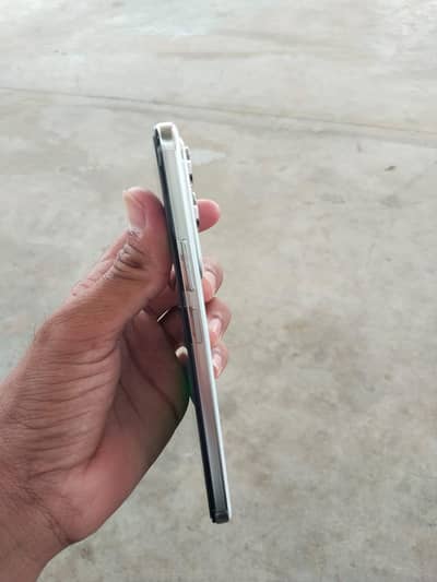 vivo y29