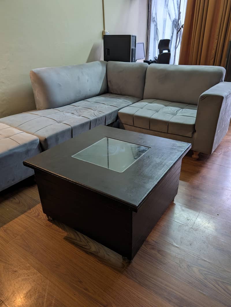 L-Shaped Sofa 4