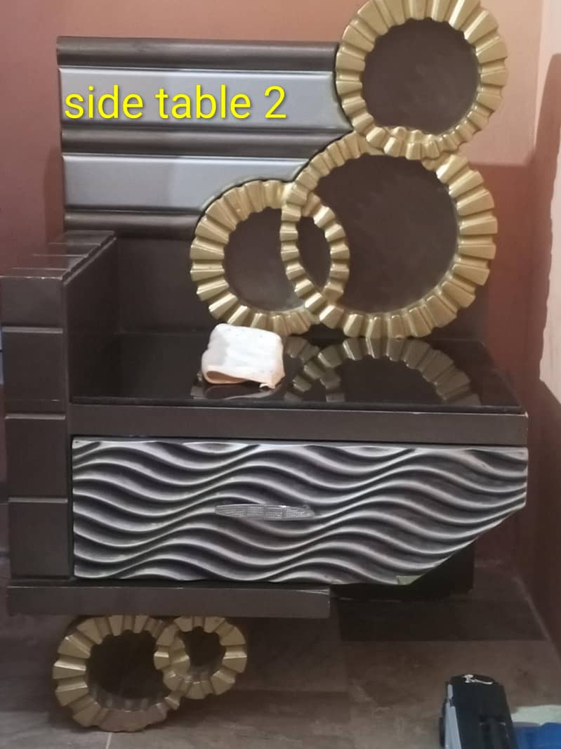 side tables 0
