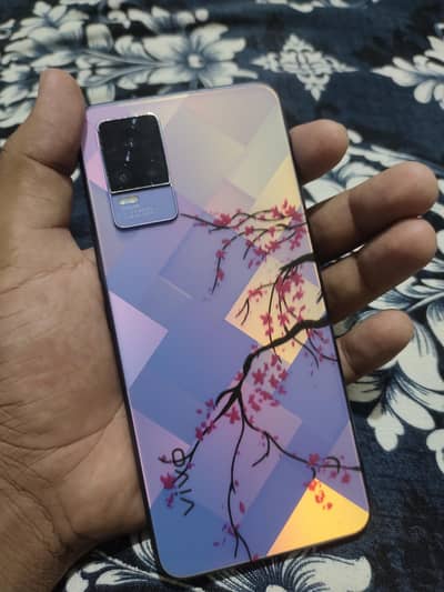 Vivo V21e