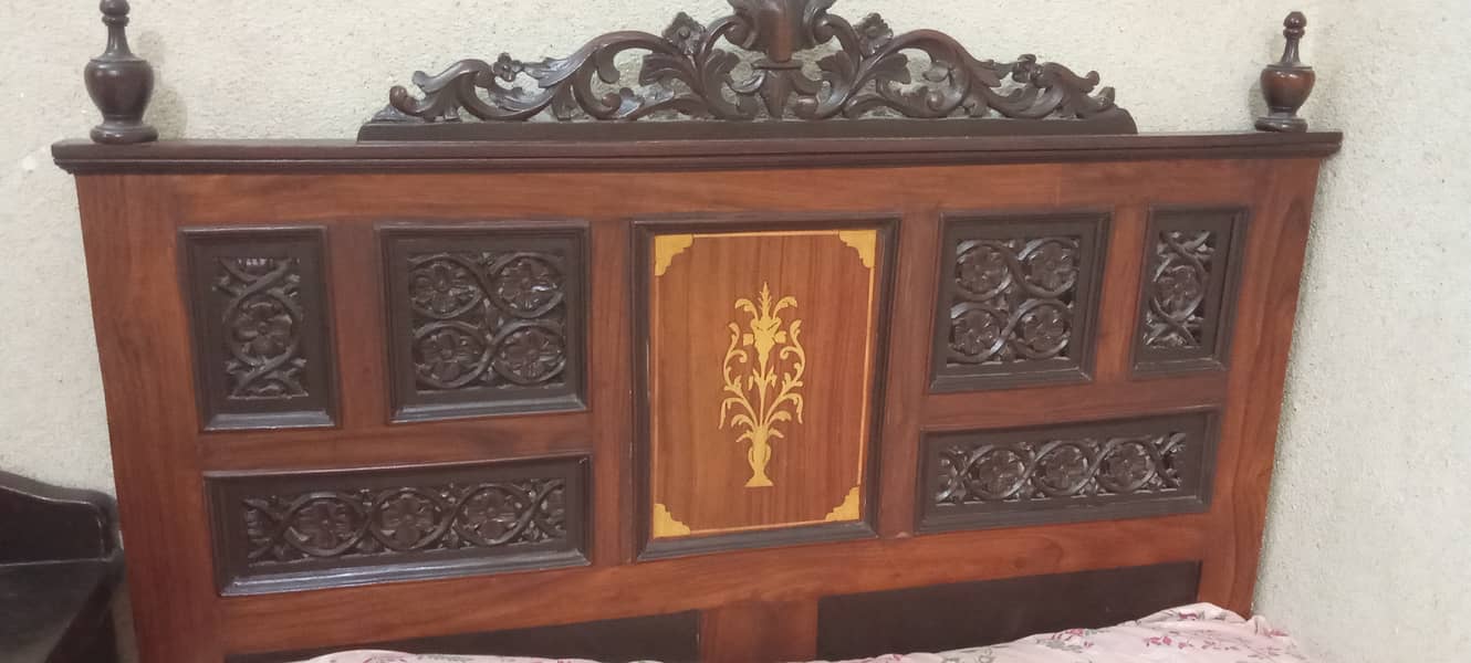 Chinioti Single Bed Pair 3