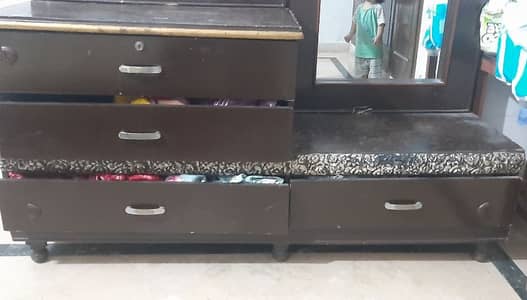 dressing table and showcase