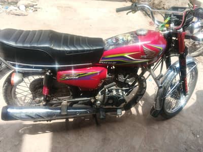 Honda 125 17 model