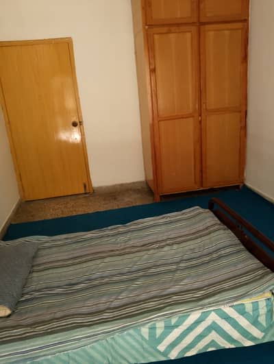I-8-2 Furnished Room available for rent