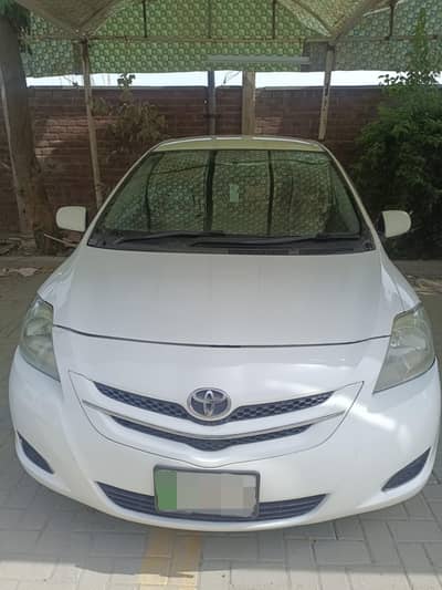Toyota Belta 1300cc. Family used car. Best fuel average. no time waster