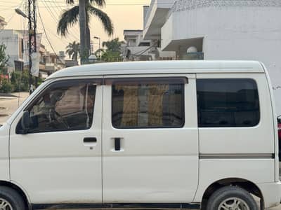 Daihatsu Hijet 2012