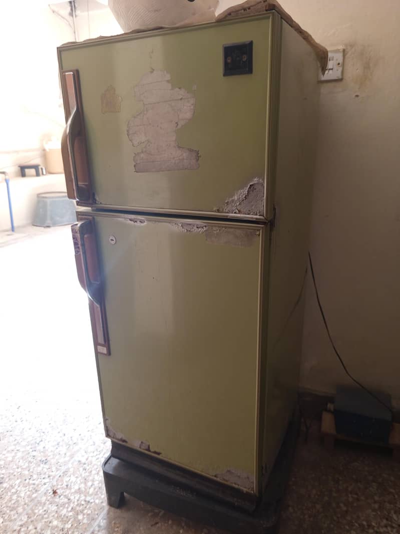 fridge 0