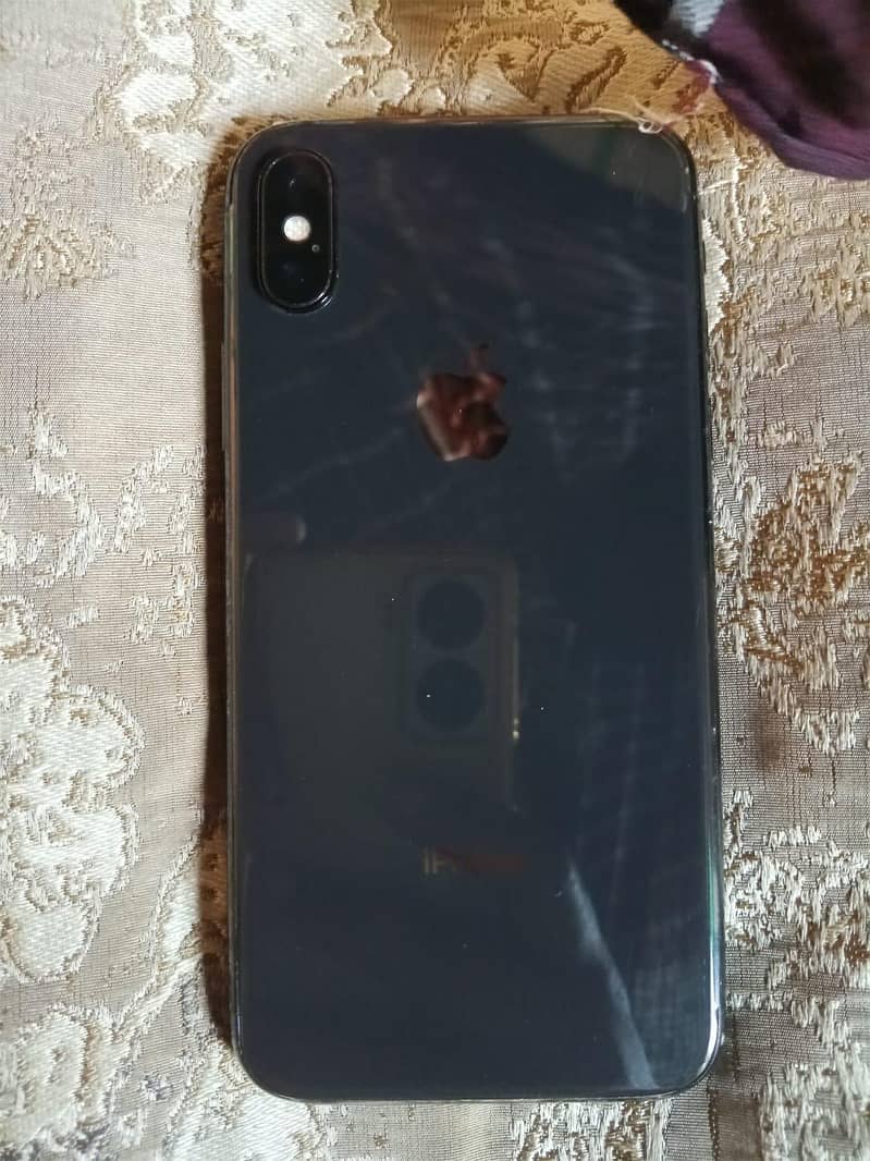 Apple iPhone X 3