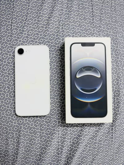 iPhone 16e 128GB Complete Box