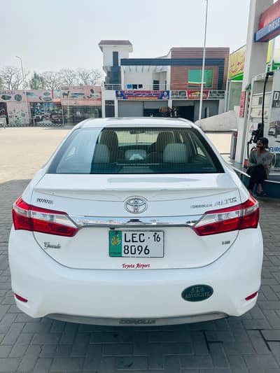 Toyota Corolla Altis 2015