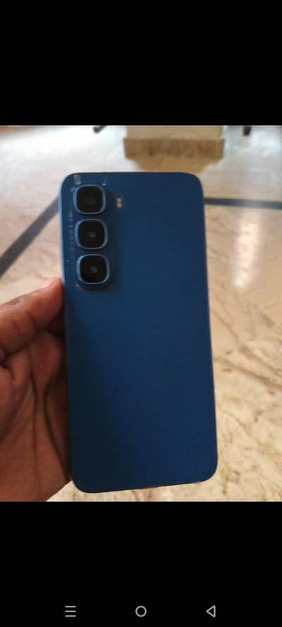 Infinix Hot 60 i
