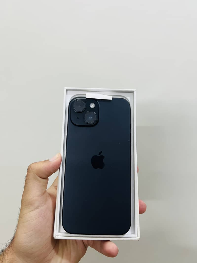 Apple iPhone 15 Non Pta With Box 2